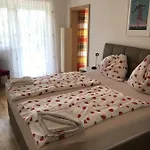 Apartementhaus Helene Apartment *